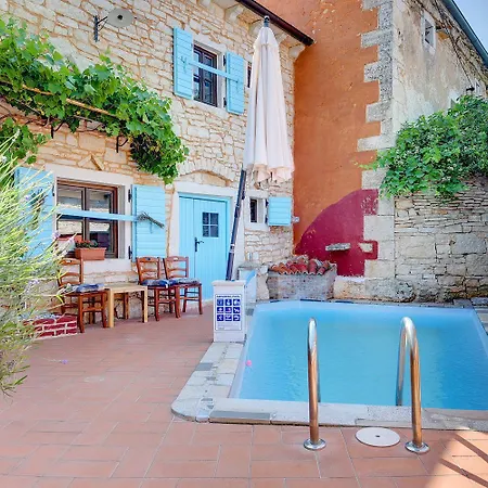 Ferienhaus Donatella Režanci